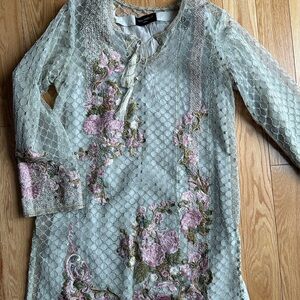 Elegant Floral Embroidered 3 piece - Pink and light green shalwar kameez dupatta